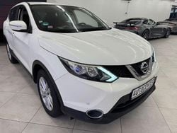 Weiß Gebraucht 2014 Nissan Qashqai Acenta SUV | 5.900 € (Fairer Preis)