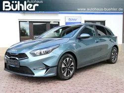 Carraraweiß Neu 2025 Kia Ceed 2 Limousine | 19.350 € (Guter Preis)