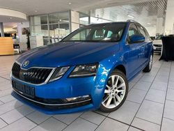 Raceblau metallic Gebraucht 2020 Skoda Octavia Style Kombi | 16.390 € (Guter Preis)
