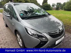 Silber Gebraucht 2012 Opel Zafira Tourer Edition Van / Kleinbus | 8.250 € (Etwas zu teuer)