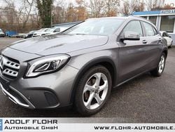 Grau Gebraucht 2019 Mercedes GLA200 SUV | 19.500 € (Fairer Preis)