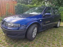 Blau Gebraucht 2001 Seat Leon Stella Limousine | 1.800 € (Fairer Preis)