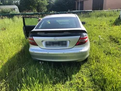Silber Gebraucht 2005 Mercedes 200 Coupé | 2.350 €