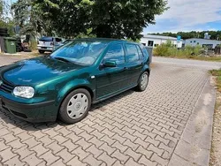 Grün Gebraucht 2000 VW Golf IV Limousine | 590 € (Superpreis)