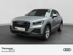 Silber Gebraucht 2023 Audi Q2 Comfort SUV | 22.940 € (Guter Preis)
