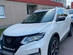 Weiß Gebraucht 2018 Nissan X-Trail SUV | 16.000 € (Fairer Preis)
