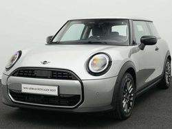 Grau Gebraucht 2024 Mini Cooper Classic Kleinwagen | 23.875 € (Guter Preis)