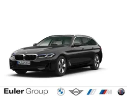 Schwarz Gebraucht 2021 BMW 520 Kombi | 27.999 € (Guter Preis)