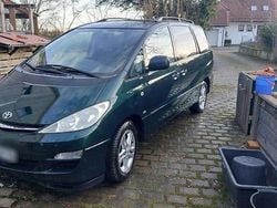 Grün Gebraucht 2005 Toyota Previa Van / Kleinbus | 1.900 € (Guter Preis)