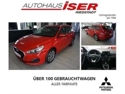 Rot Gebraucht 2019 Hyundai i30 Trend Kombi | 14.390 € (Guter Preis)