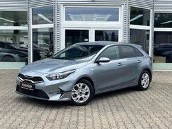 Grau Gebraucht 2024 Kia Ceed Spirit Limousine | 21.390 € (Superpreis)