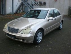 Beige Gebraucht 2003 Mercedes C200 Limousine | 2.300 € (Fairer Preis)