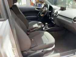 Weiß Gebraucht 2014 Audi A1 Attraction Kleinwagen | 8.333 € (Fairer Preis)
