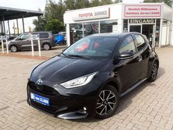Mysticschwarz mica Gebraucht 2022 Toyota Yaris Hybrid Team Kleinwagen | 22.950 € (Etwas zu teuer)