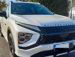 Weiß Gebraucht 2022 Mitsubishi Eclipse Cross Select SUV | 21.900 € (Guter Preis)