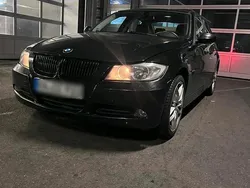 Schwarz Gebraucht 2005 BMW 320 Limousine | 3.000 € (Guter Preis)