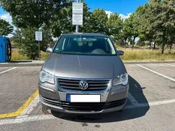 Grau Gebraucht 2007 VW Touran Trendline Van / Kleinbus | 3.950 € (Fairer Preis)