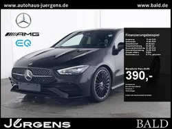 Schwarz nachtschwarz Gebraucht 2024 Mercedes CLA200 AMG Coupé | 41.330 € (Teuer)