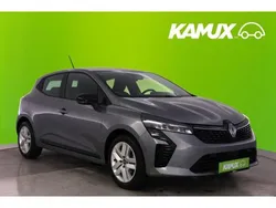 Grau Gebraucht 2025 Renault Clio V Evolution Limousine | 18.445 € (Guter Preis)