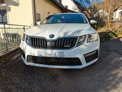 Weiß Gebraucht 2017 Skoda Octavia RS Kombi | 18.500 € (Fairer Preis)