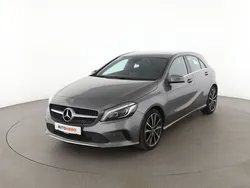 Grau Gebraucht 2017 Mercedes A200 Urban Limousine | 18.090 € (Etwas zu teuer)