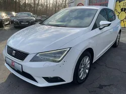 Weiß Gebraucht 2013 Seat Leon Style Limousine | 5.990 € (Fairer Preis)