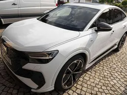 Weiß Gebraucht 2022 Audi Q4 Sportback e-tron S-Line SUV | 45.900 € (Teuer)