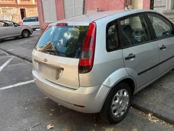 Grau Gebraucht 2005 Ford Fiesta Kleinwagen | 900 € (Guter Preis)