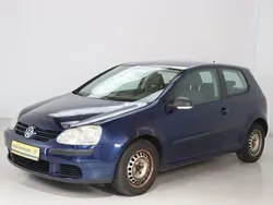 Blau Gebraucht 2006 VW Golf V Trendline Limousine | 950 € (Superpreis)
