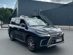 Blau Gebraucht 2017 Lexus LX570 SUV | 63.499 €