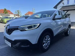 Gletscherweiss Gebraucht 2016 Renault Kadjar Life SUV | 12.970 € (Etwas zu teuer)