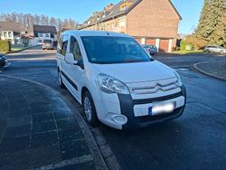 Weiß Gebraucht 2011 Citroën Berlingo Van / Kleinbus | 6.999 € (Teuer)