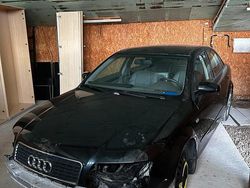 Gebraucht 2002 Audi A4 Limousine | 400 € (Guter Preis)