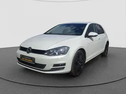 Weiß Gebraucht 2014 VW Golf VII Comfortline Limousine | 8.990 € (Fairer Preis)