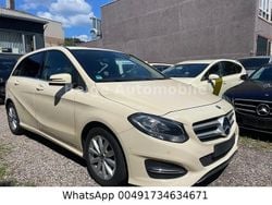 Beige Gebraucht 2017 Mercedes B180 Van / Kleinbus | 4.950 € (Fairer Preis)