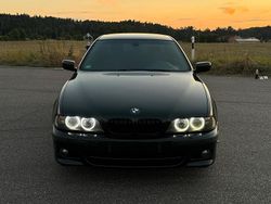 Schwarz Gebraucht 2000 BMW 523 M Sport Limousine | 4.800 € (Fairer Preis)