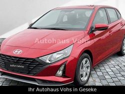Grün Neu 2025 Hyundai i20 Comfort Limousine | 17.470 € (Fairer Preis)