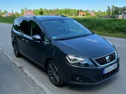 Grau Gebraucht 2023 Seat Alhambra FR-Line Van / Kleinbus | 40.500 € (Teuer)