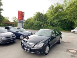 Schwarz Gebraucht 2010 Mercedes E200 Elegance Limousine | 12.990 € (Fairer Preis)