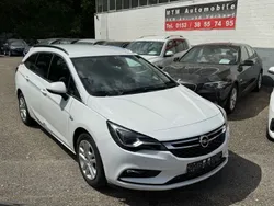 Schneeweiss/summitwhite/arctic Gebraucht 2019 Opel Astra Innovation Kombi | 7.390 € (Superpreis)