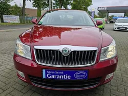 Rot Gebraucht 2009 Skoda Octavia Elegance Limousine | 9.500 € (Etwas zu teuer)