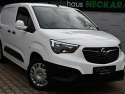 Jade weiss/arktis weiss Gebraucht 2020 Opel Combo Edition Van / Kleinbus | 13.900 € (Guter Preis)