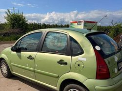 Grün Gebraucht 2005 Citroën C3 Kleinwagen | 1.200 € (Fairer Preis)