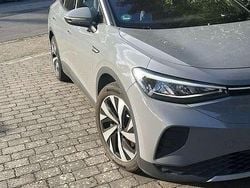 Grau Gebraucht 2021 VW ID.4 Pro Performance SUV | 29.900 € (Fairer Preis)