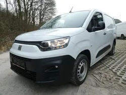 Weiß Gebraucht 2023 Fiat Doblò Van / Kleinbus | 8.990 €