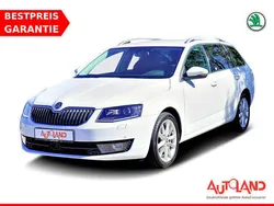 Weiß Gebraucht 2016 Skoda Octavia Style Kombi | 15.490 € (Teuer)