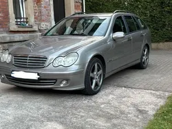Grau Gebraucht 2005 Mercedes C220 Kombi | 2.500 € (Fairer Preis)