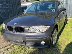 Grau Gebraucht 2004 BMW 116 Kleinwagen | 1.700 €