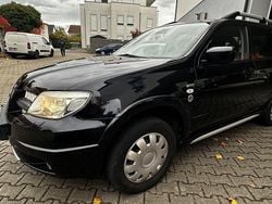 Schwarz Gebraucht 2006 Mitsubishi Outlander Intense SUV | 3.500 € (Guter Preis)