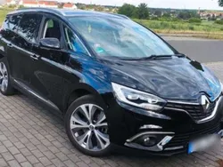 Schwarz Gebraucht 2018 Renault Scénic IV Intens Van / Kleinbus | 18.500 € (Teuer)